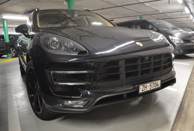 Porsche 95B Macan Turbo