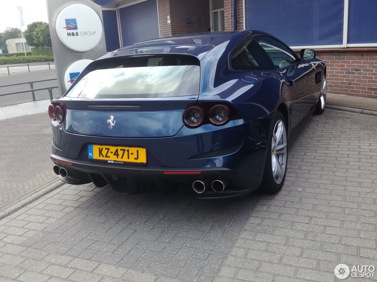 Ferrari GTC4Lusso