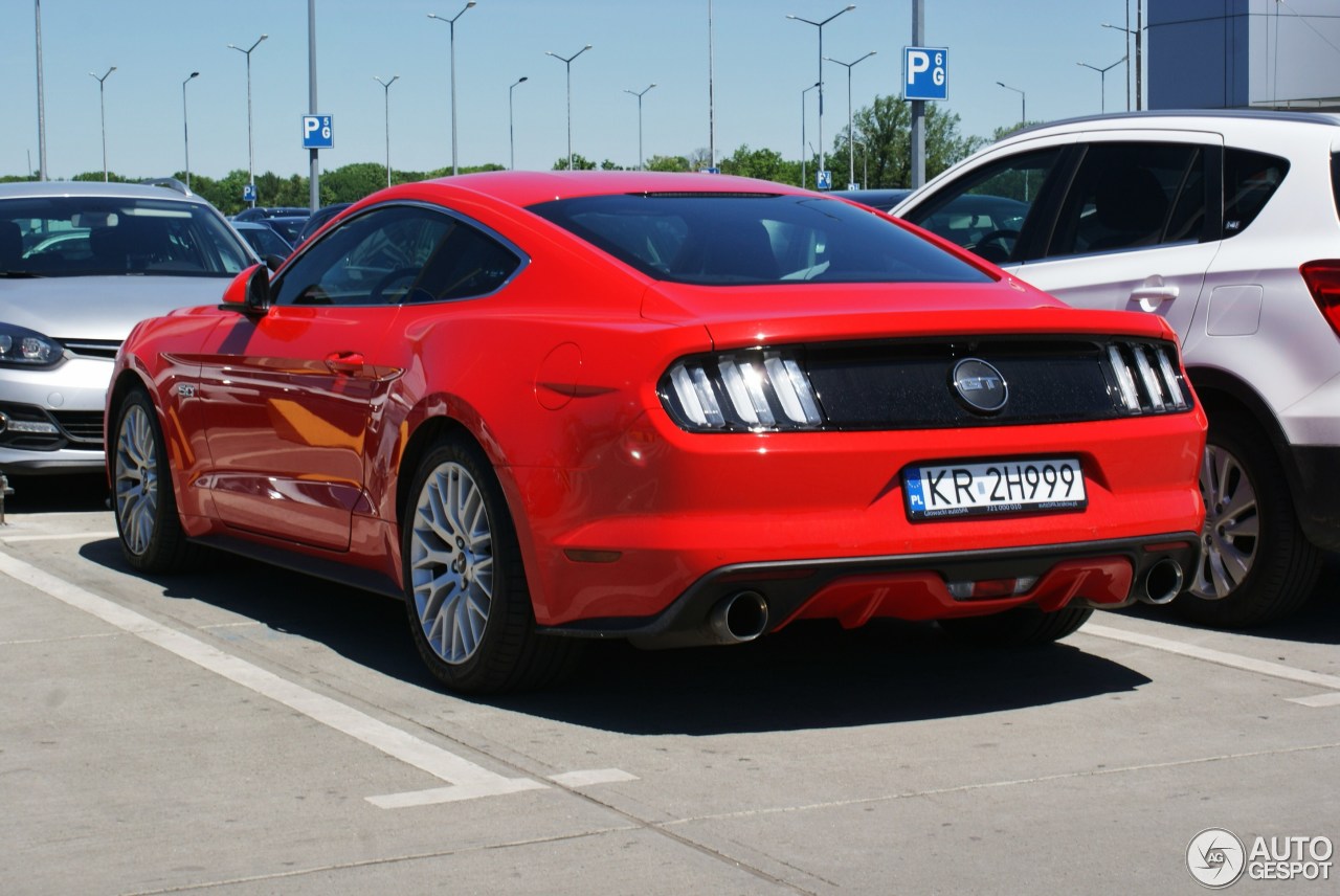 Ford Mustang GT 2015