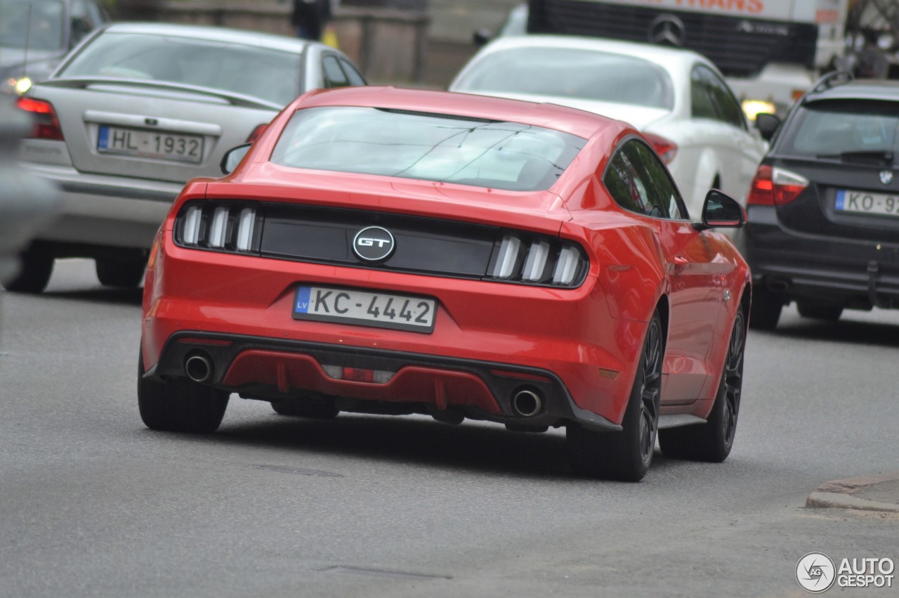 Ford Mustang GT 2015