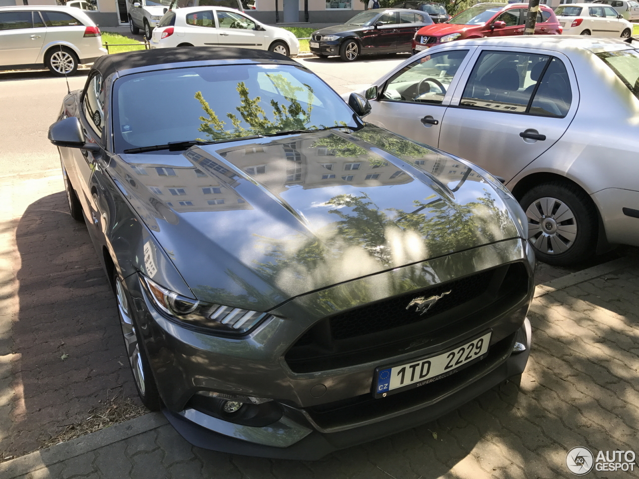 Ford Mustang GT Convertible 2015