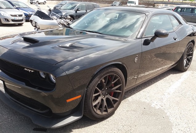 Dodge Challenger SRT Hellcat