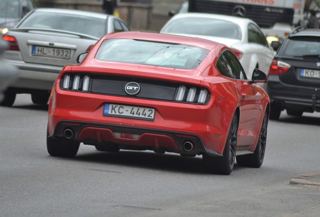 Ford Mustang GT 2015