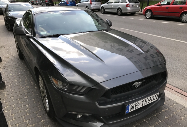 Ford Mustang GT 2015