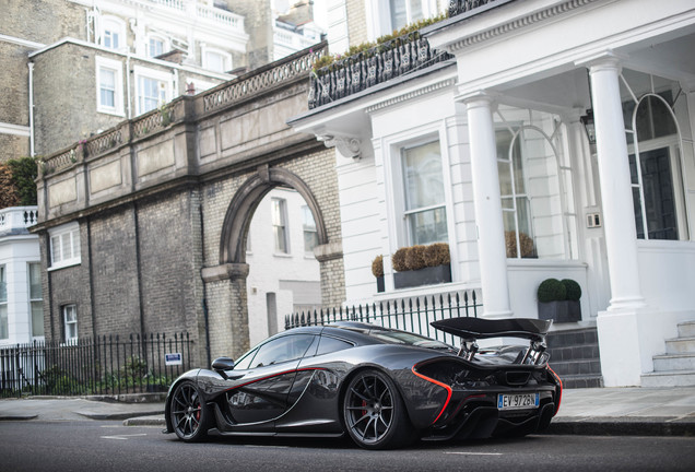 McLaren P1