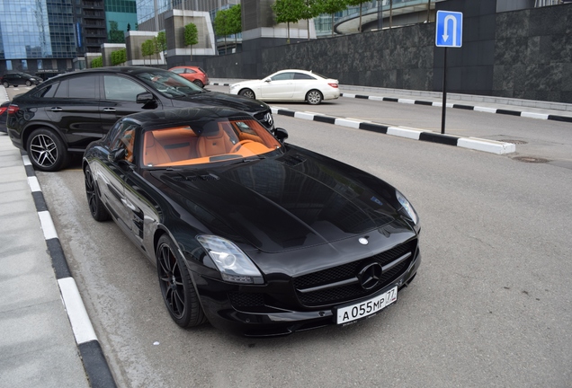 Mercedes-Benz SLS AMG