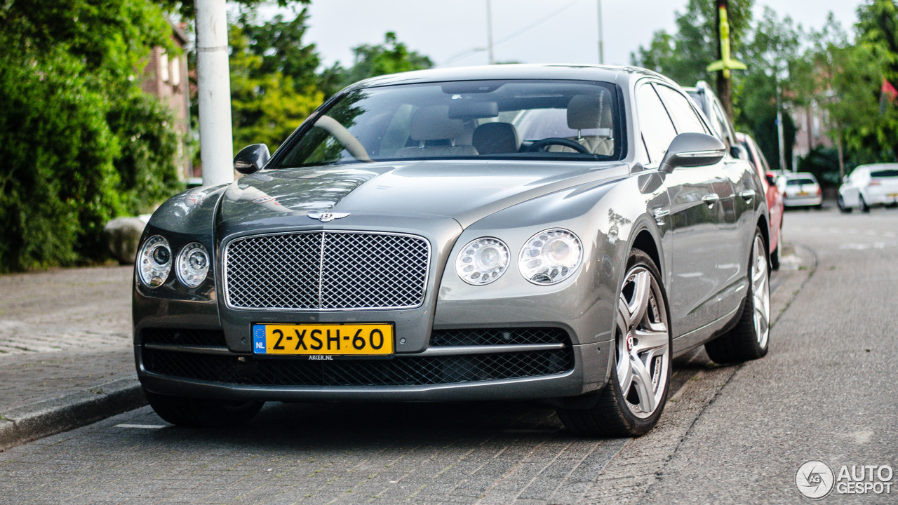 Bentley Flying Spur V8