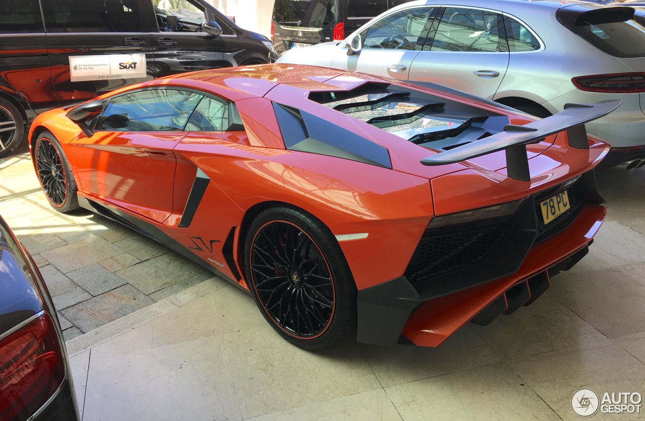 Lamborghini Aventador LP750-4 SuperVeloce