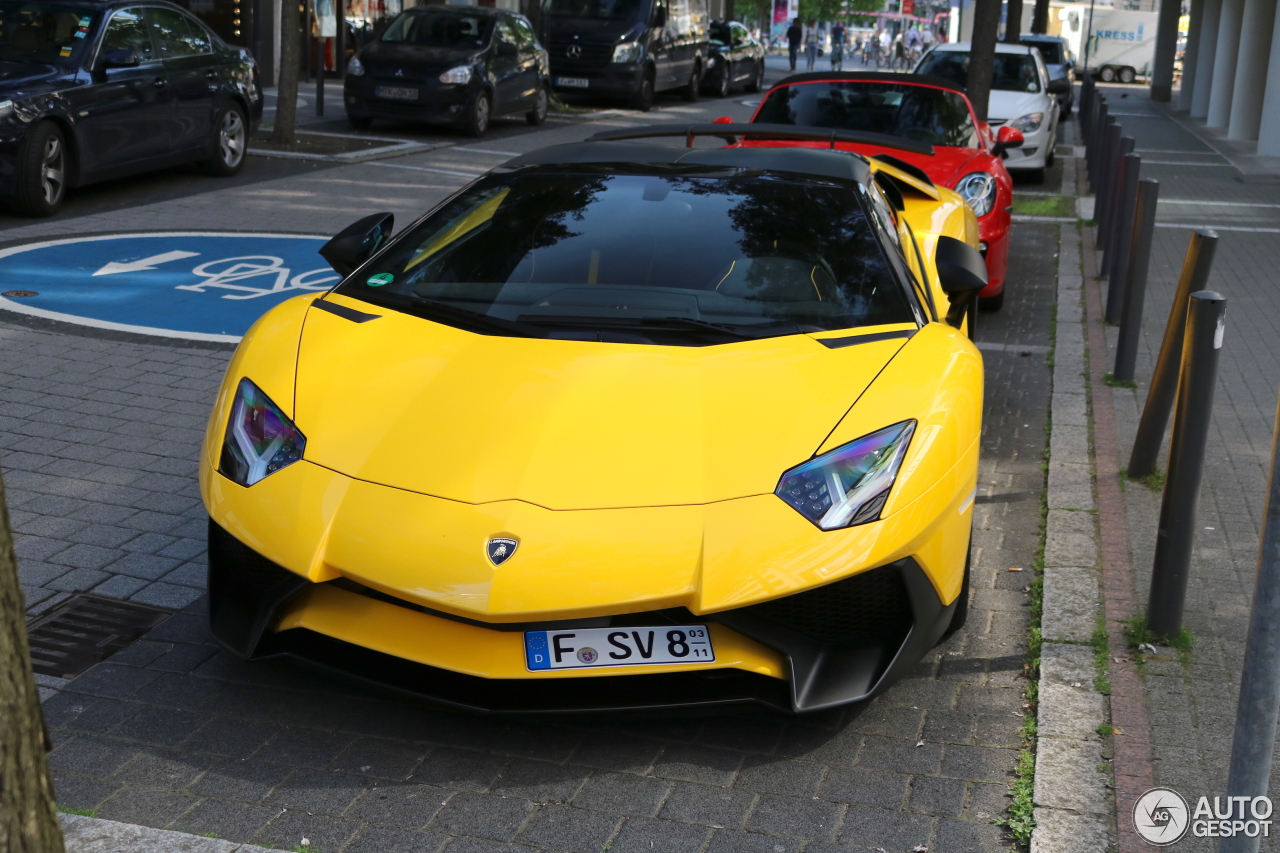 Lamborghini Aventador LP750-4 SuperVeloce Roadster