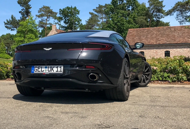 Aston Martin DB11 Launch Edition