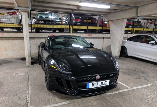 Jaguar F-TYPE R Coupé