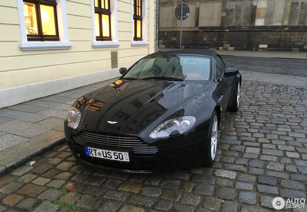 Aston Martin V8 Vantage Roadster