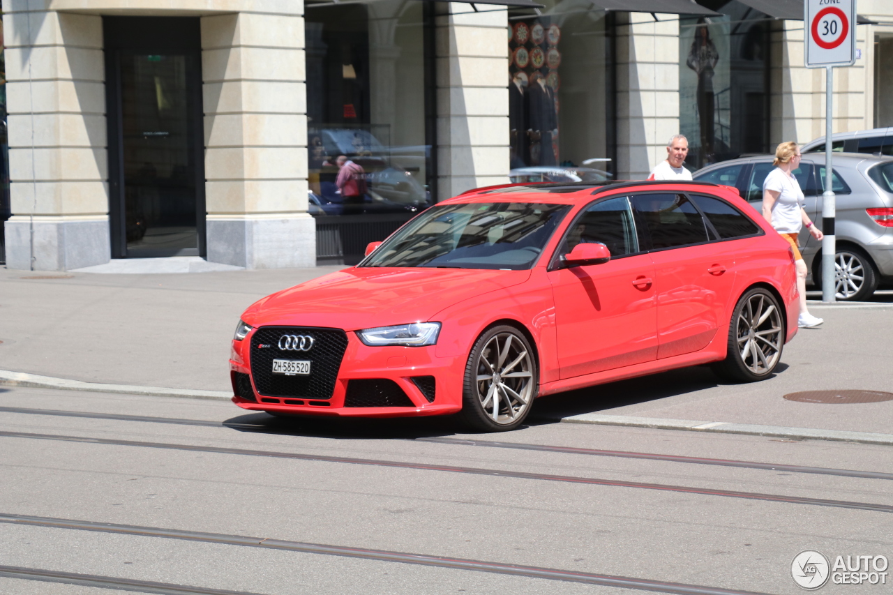 Audi RS4 Avant B8