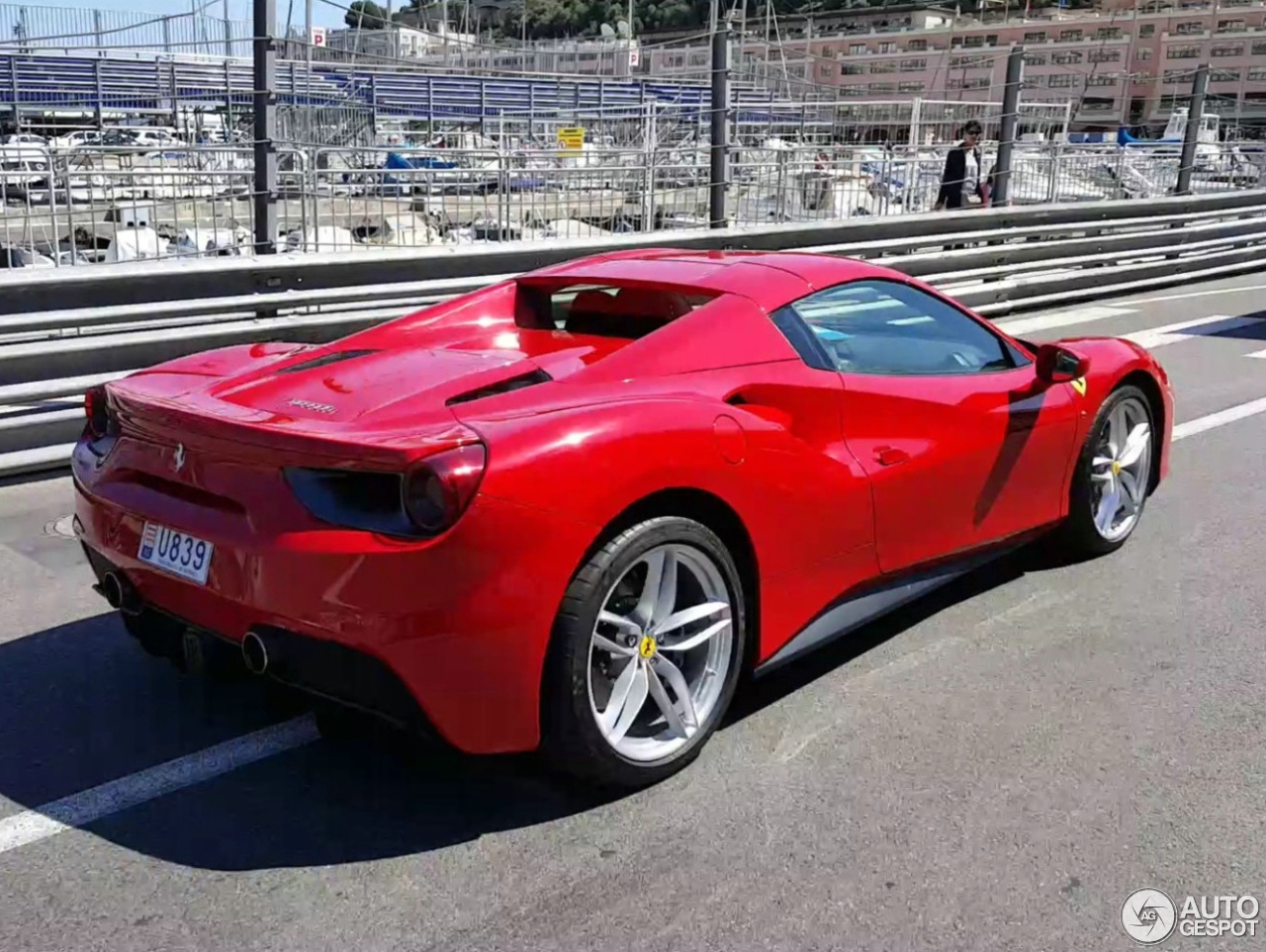 Ferrari 488 Spider