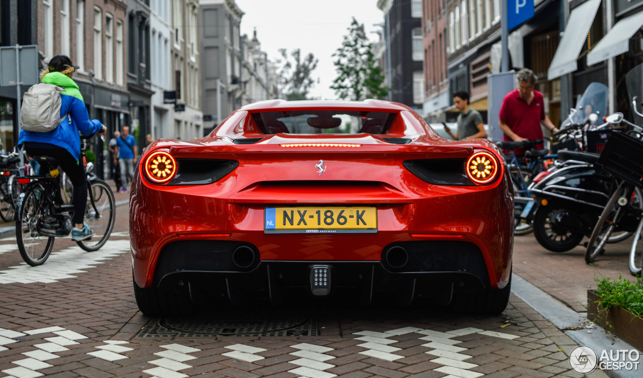 Ferrari 488 Spider