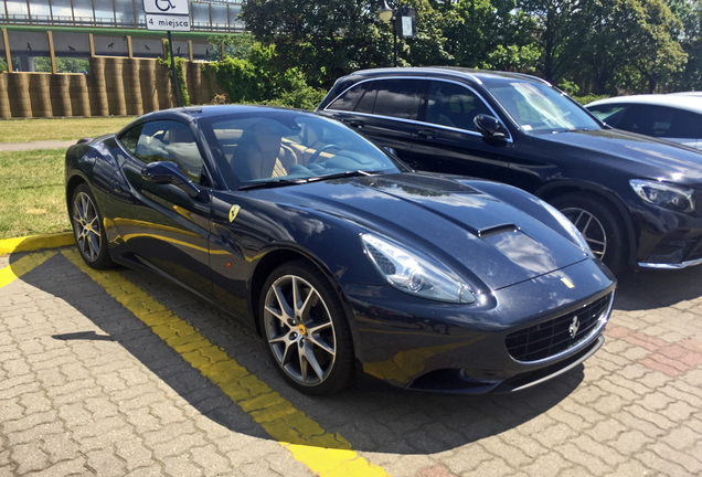 Ferrari California