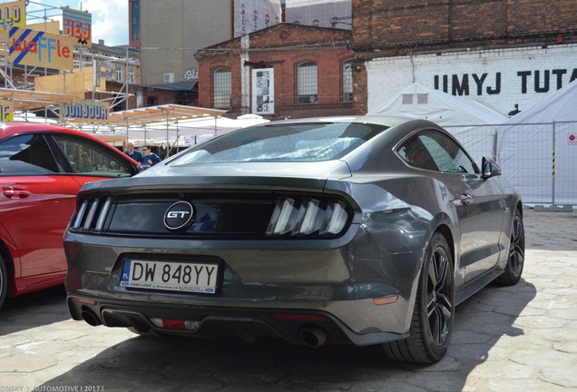 Ford Mustang GT 2015