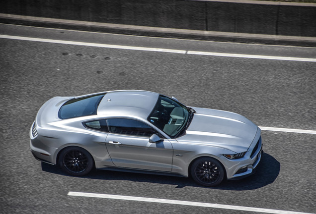 Ford Mustang GT 2015