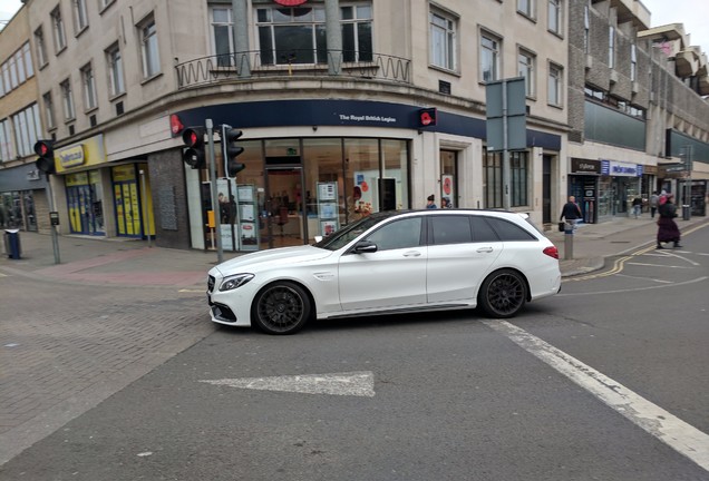 Mercedes-AMG C 63 Estate S205