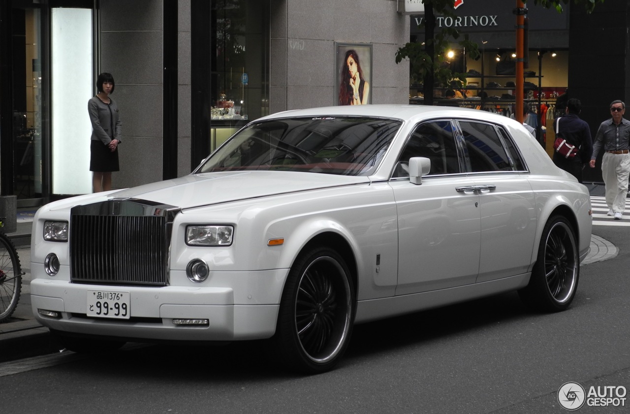 Rolls-Royce Phantom