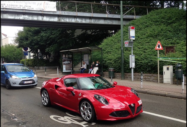 Alfa Romeo 4C Coupé