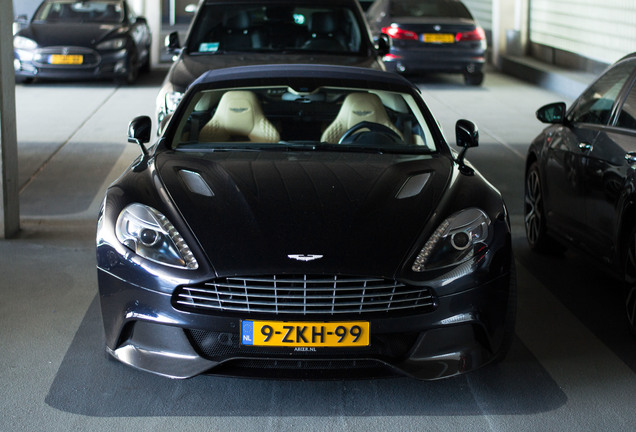 Aston Martin Vanquish Volante