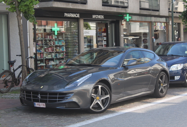 Ferrari FF