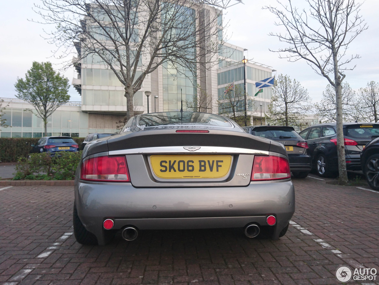 Aston Martin Vanquish S