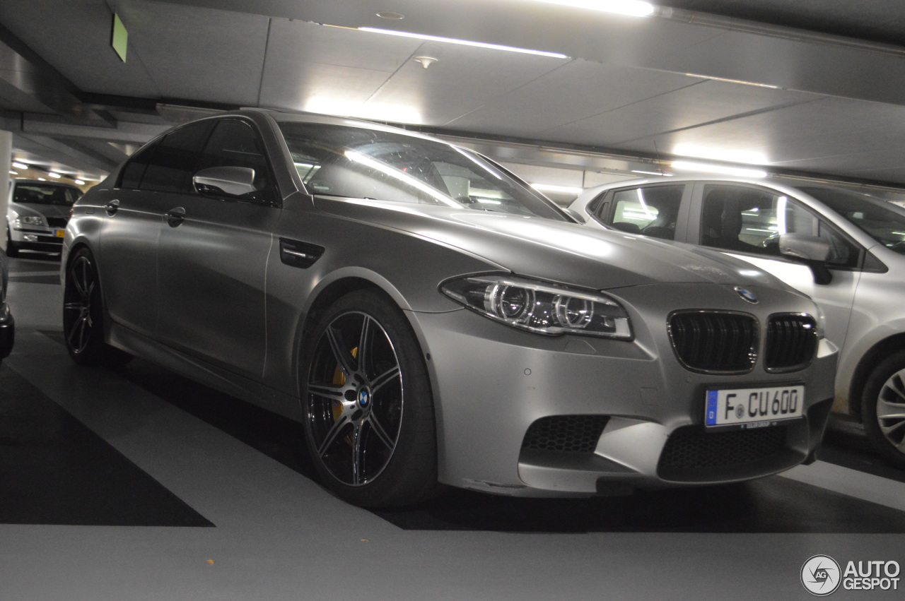 BMW M5 F10 30 Jahre Edition