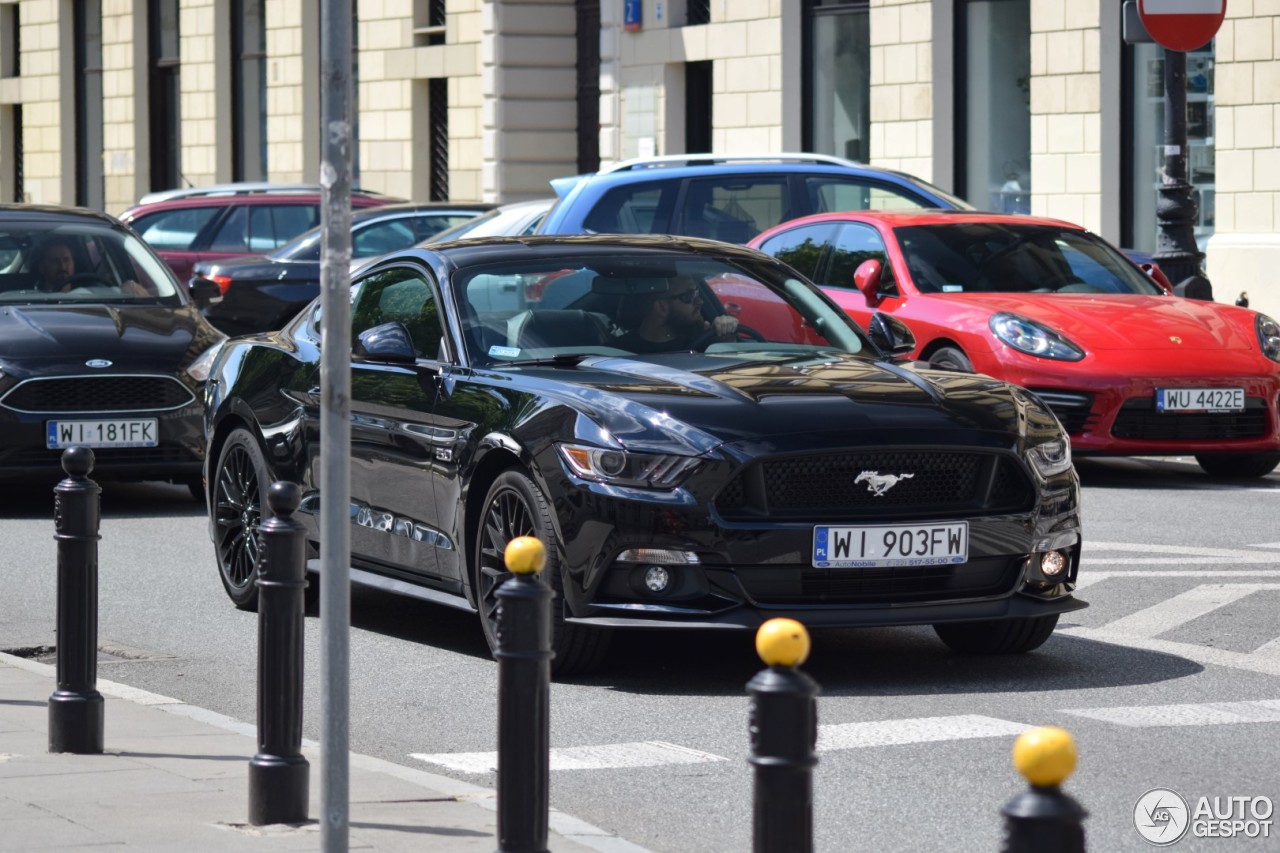 Ford Mustang GT 2015