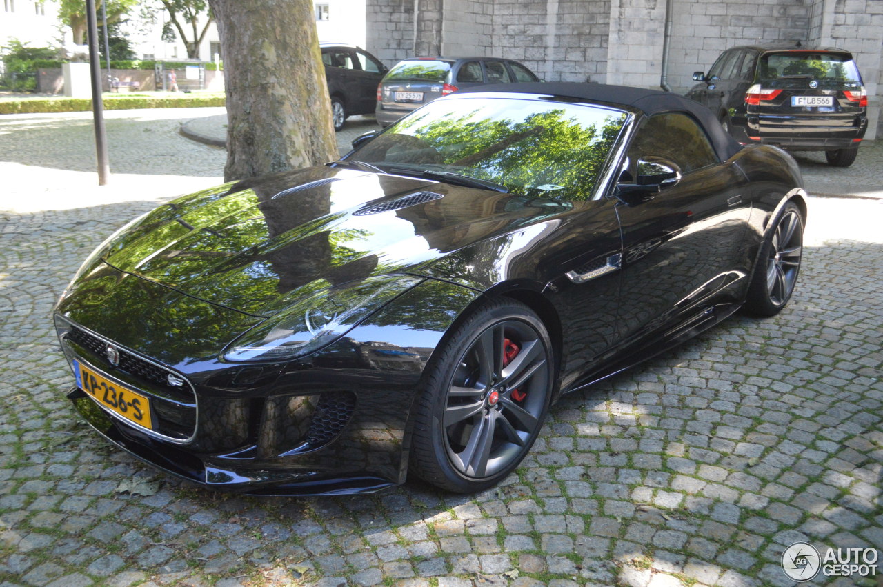 Jaguar F-TYPE S Convertible British Design Edition