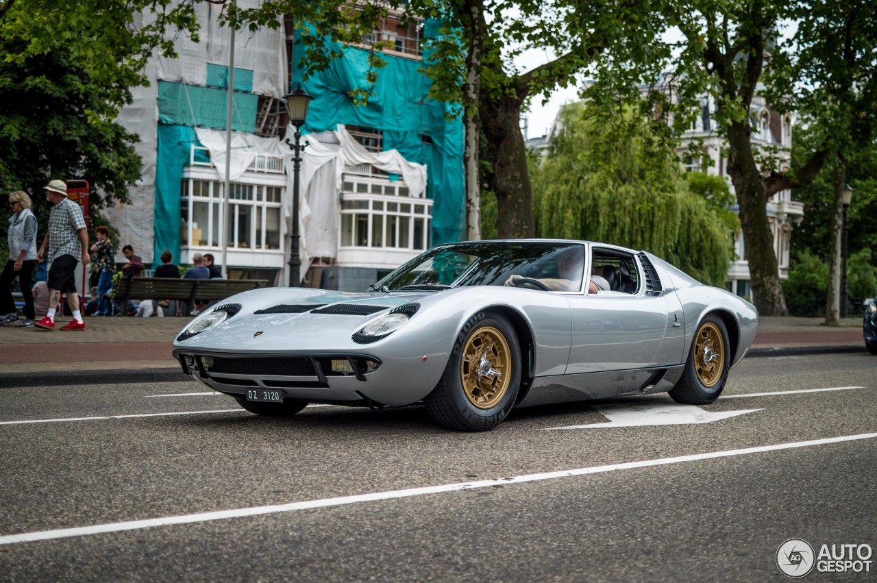 Lamborghini Miura P400 S