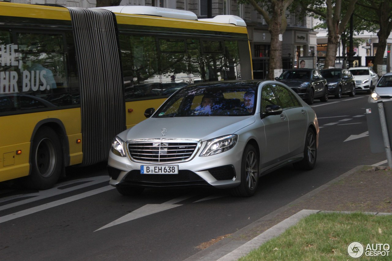 Mercedes-Benz S 63 AMG V222