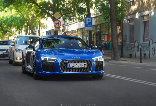 Audi R8 V10 Plus 2015