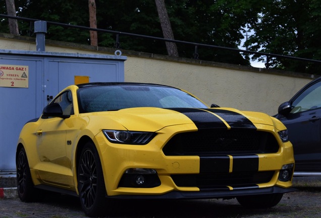 Ford Mustang GT 2015