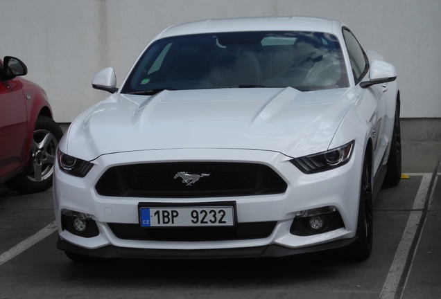 Ford Mustang GT 2015