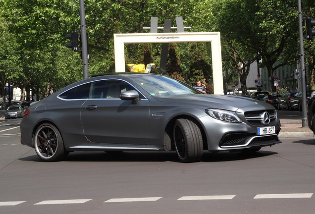 Mercedes-AMG C 63 S Coupé C205