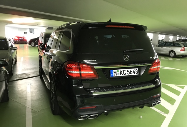 Mercedes-AMG GLS 63 X166