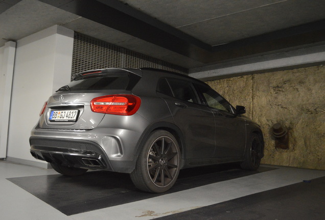 Mercedes-Benz GLA 45 AMG X156