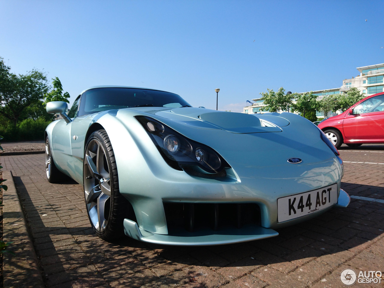 TVR Sagaris