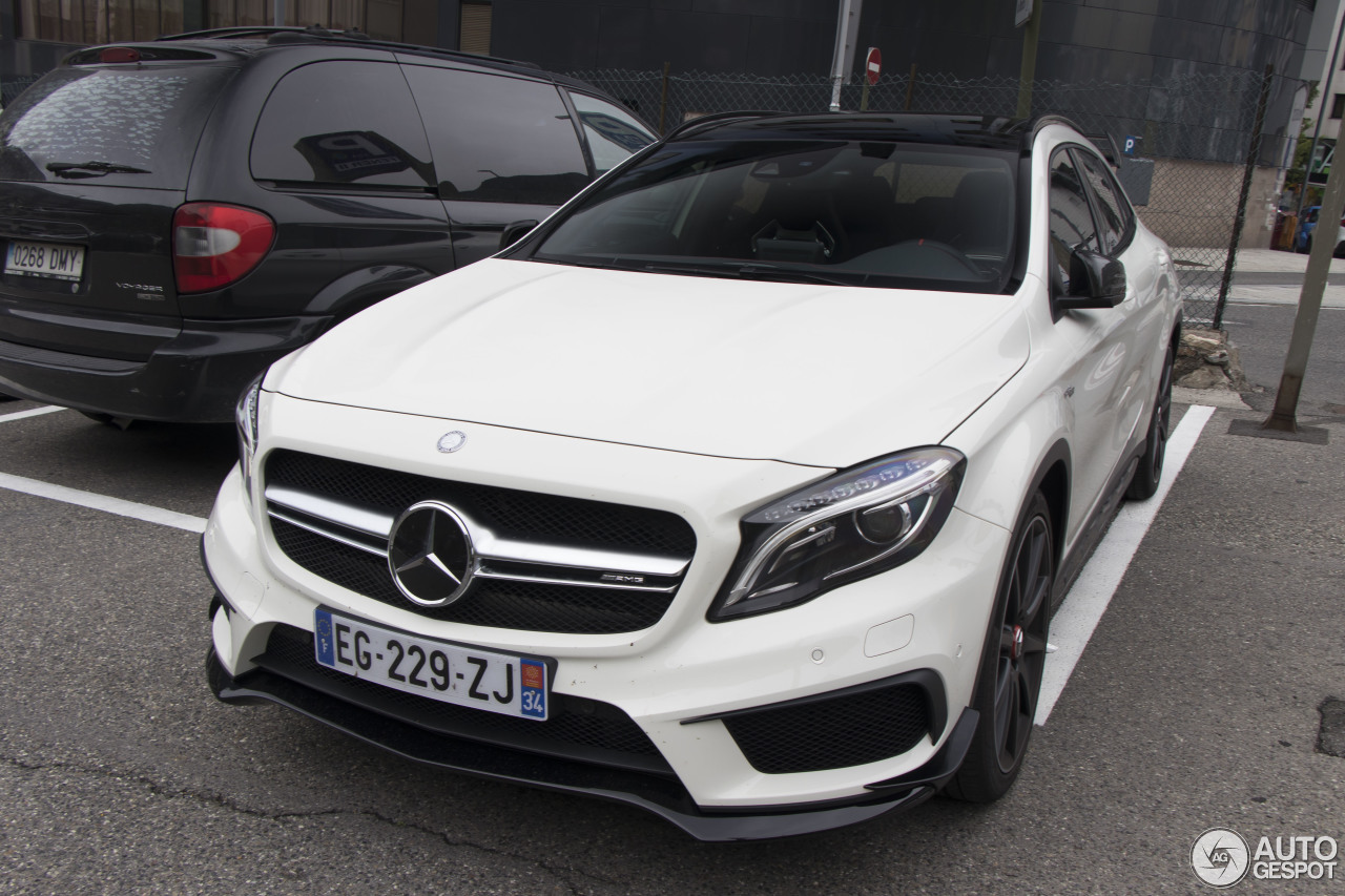 Mercedes-AMG GLA 45 X156