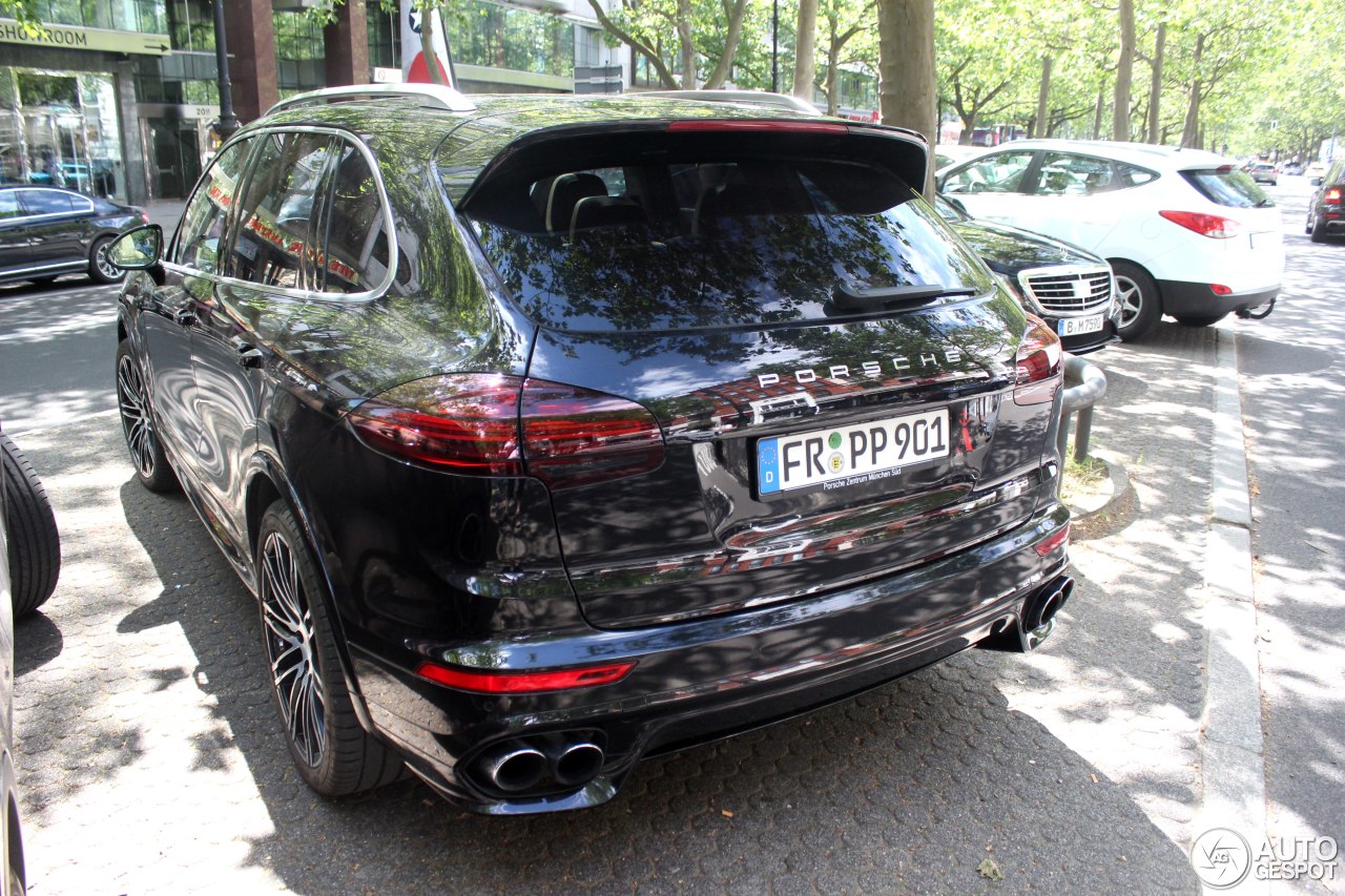 Porsche 958 Cayenne Turbo S MkII