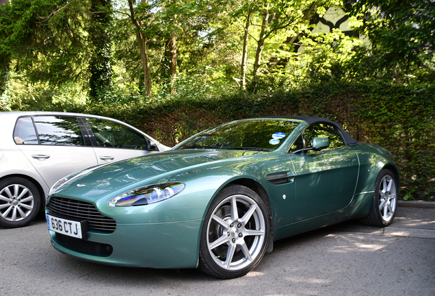 Aston Martin V8 Vantage Roadster