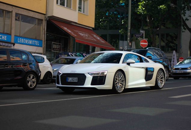 Audi R8 V10 Plus 2015