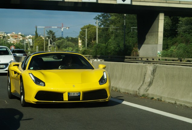 Ferrari 488 Spider