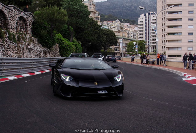 Lamborghini Aventador LP750-4 SuperVeloce Roadster