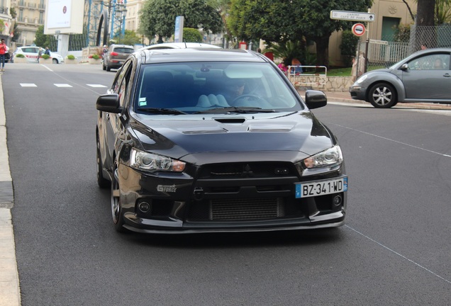 Mitsubishi Lancer Evolution X