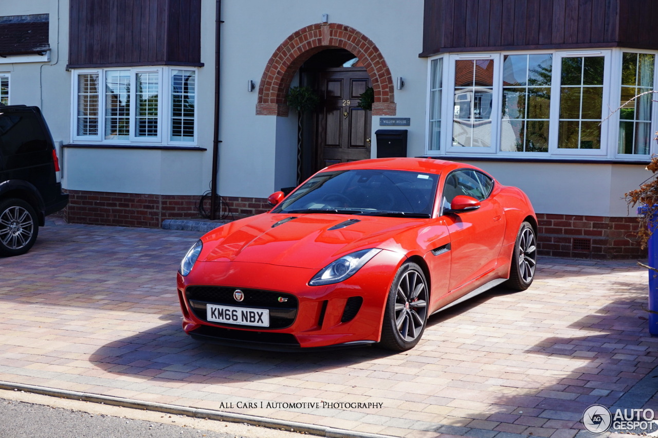 Jaguar F-TYPE S Coupé