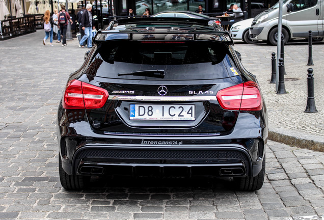 Mercedes-AMG GLA 45 X156