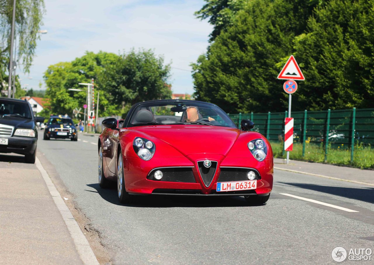 Alfa Romeo 8C Spider